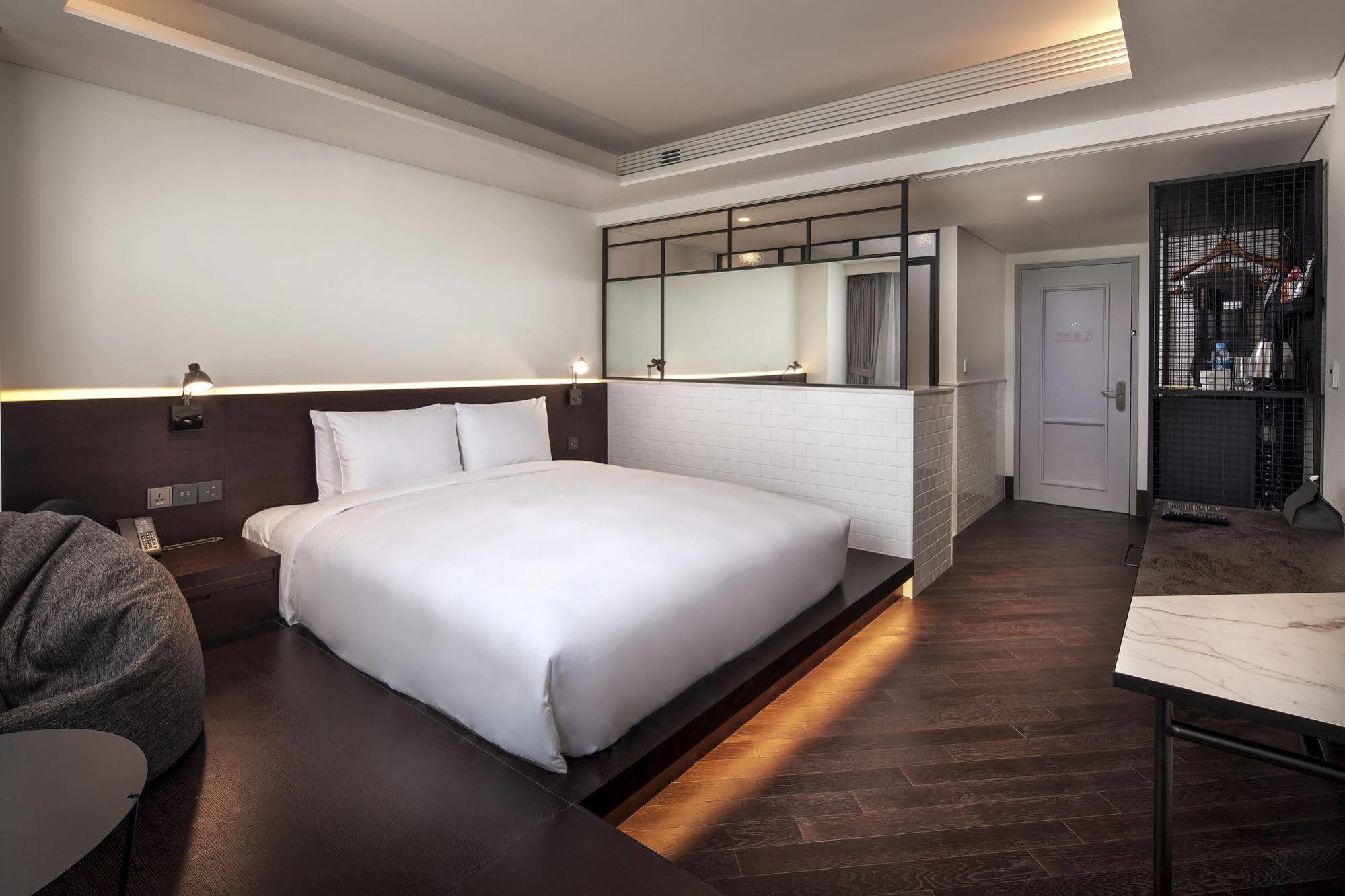 Glad Live Gangnam Hotell Seoul Eksteriør bilde